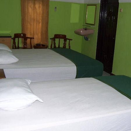 Hotel Bahagia Pangkalanbuun Exteriér fotografie