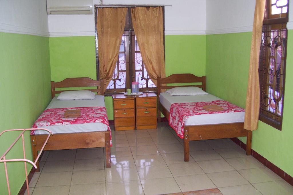 Hotel Bahagia Pangkalanbuun Exteriér fotografie