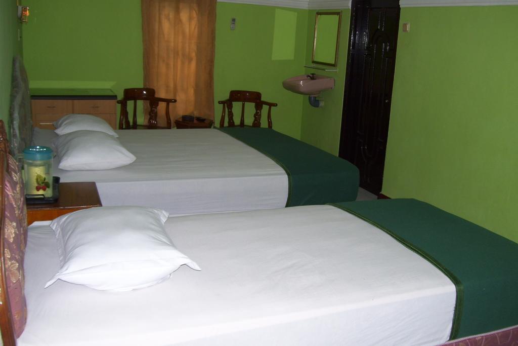 Hotel Bahagia Pangkalanbuun Exteriér fotografie